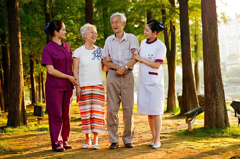 关于加强居家养老服务工作的通知